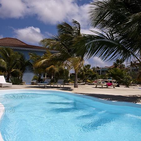 Ocean Blue Bonaire Apartment คราเลนไดค์ ภายนอก รูปภาพ