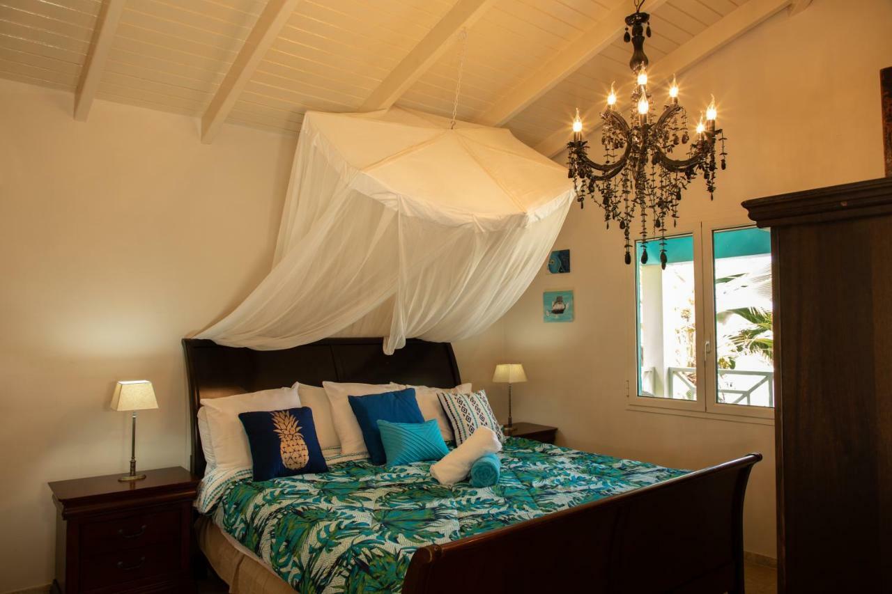 Ocean Blue Bonaire Apartment คราเลนไดค์ ภายนอก รูปภาพ